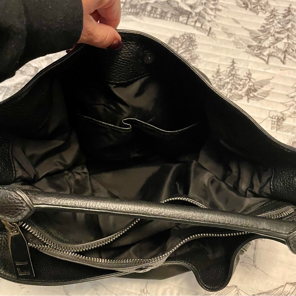 Burberry Black Leather Tote Bag - Picture 13 of 14